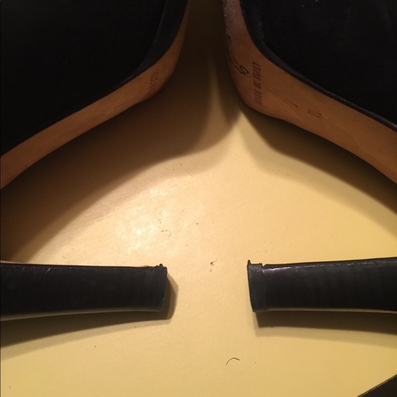 Michael Kors size 7 suede heels - Picture 6 of 7
